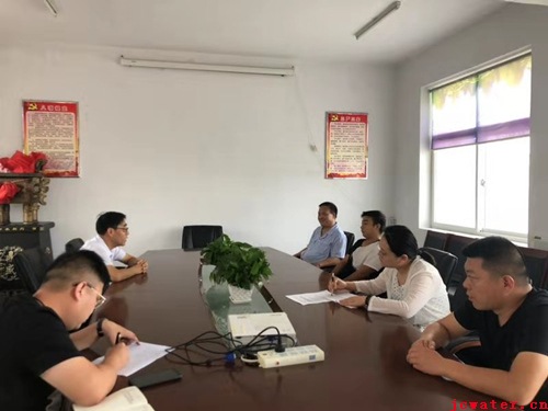市水务公司召开退役军人座谈会